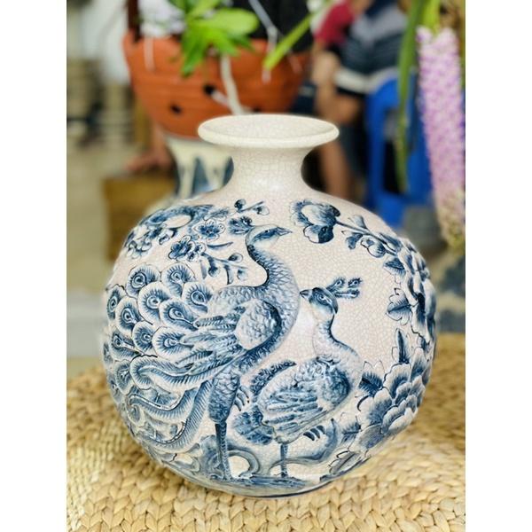 Bình hút lộc men rạn giả cổ, họa tiết đắp nổi thủ công