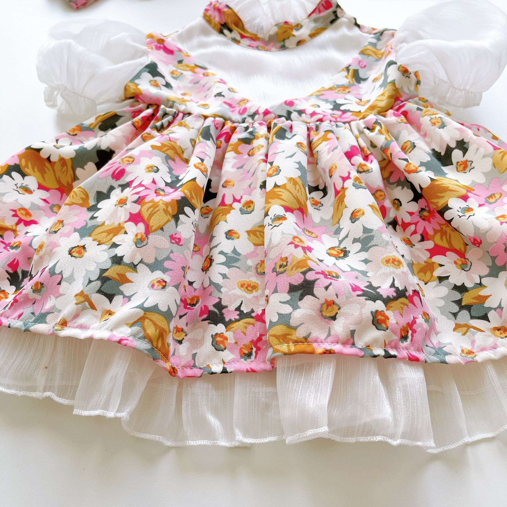 Váy Lụa Hoa Tay Ngắn Bé Gái 3 Đến 28kg Chất Lụa Phối Tơ Xước Ánh Nhũ