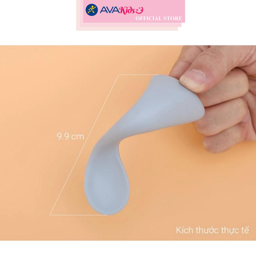 Bộ 2 muỗng Inochi tập ăn Amori - màu ngẫu nhiên