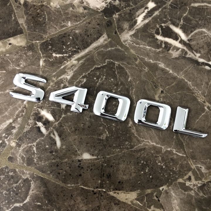 Decal tem chữ S400L dán đuôi xe ô tô - Chất liệu: Hợp kim inox - Màu sắc: Bạc