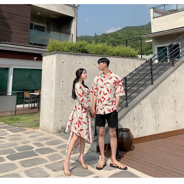 SET ÁO CẶP NAM NỮ ÁO SƠ MI VÀ ĐẦM ĐUÔI CÁ DÀI HỌA TIẾT HOA LÁ ĐI BIỂN ĐI CHỤP HÌNH CƯỚI, ĐỒ ĐÔI TÌNH NHÂN - SMICE HOUSE
