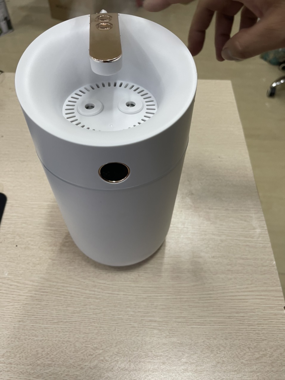Máy xông tinh dầu, tạo ẩm phun sương điều hòa không khí cao cấp X12 Thích hợp trong phòng máy lạnh như văn phòng, phòng làm việc, phòng ngủ-dung tích 3L- 2 màu trắng, xanh