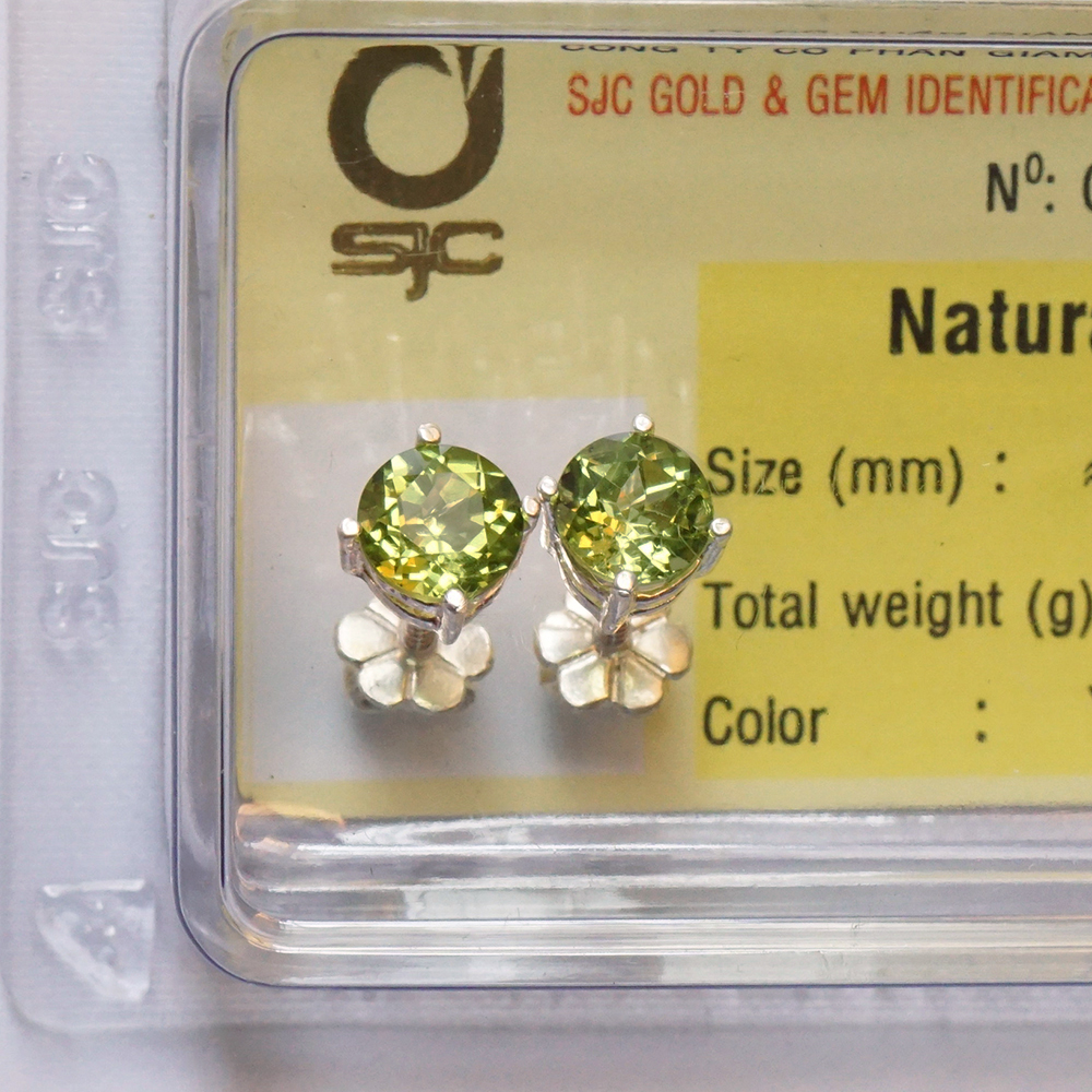 Bông tai nữ đá Peridot Ngọc Olivin tự nhiên mài giác tròn 6mm kiểm định