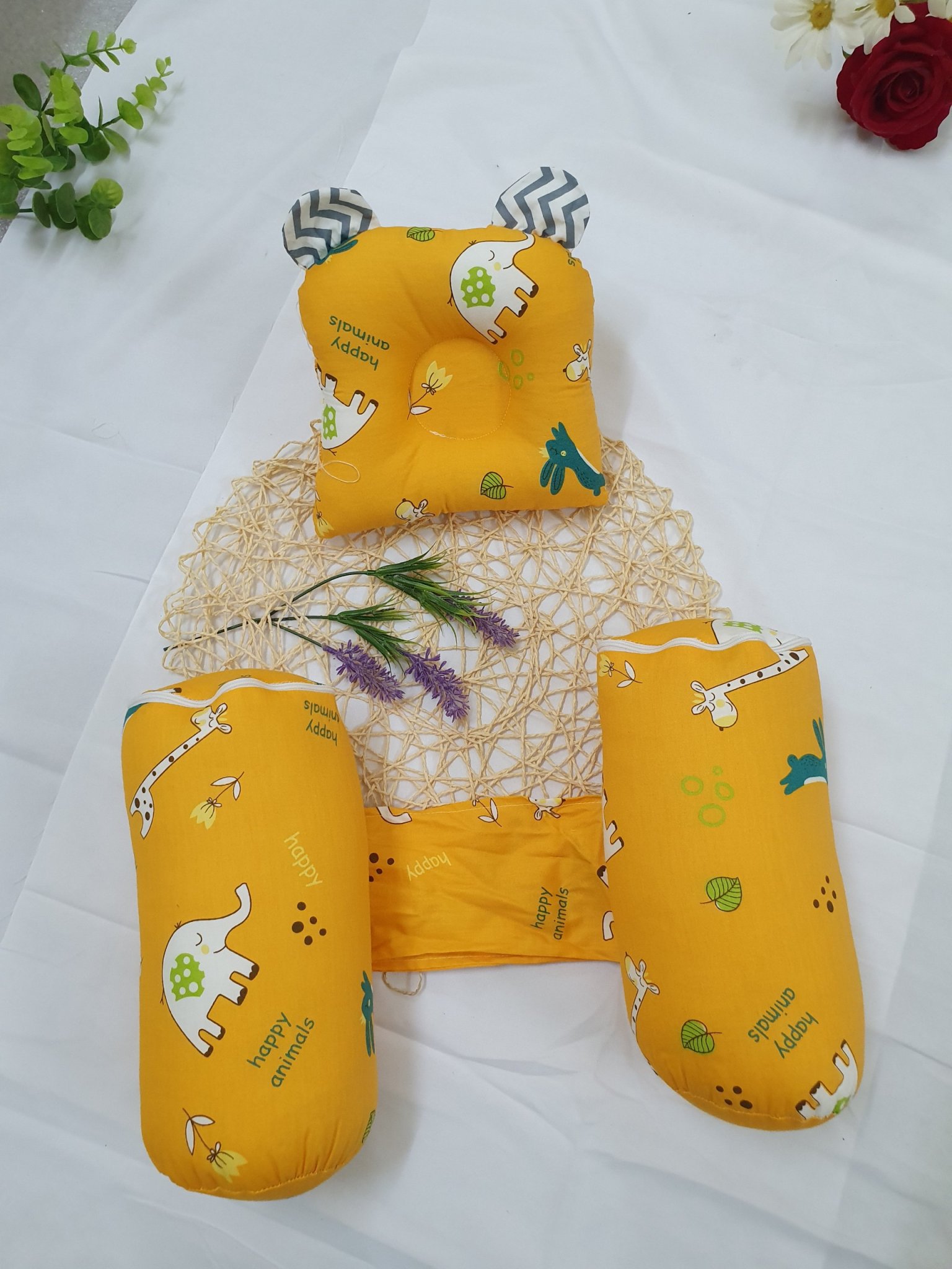 Bộ Gối Lõm, Gối Chặn chống bẹp đầu, méo đầu, móp đầu, con ngủ ngon giấc cho em bé và trẻ sơ sinh