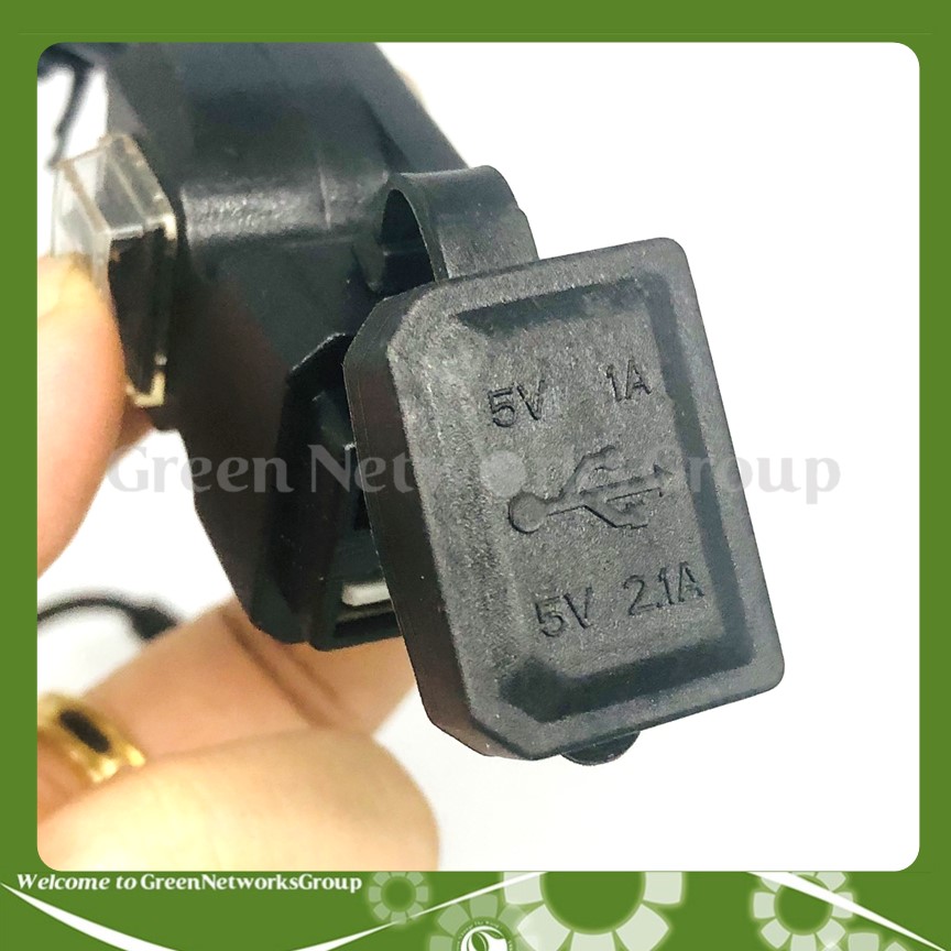 Sạc điện thoại lắp xe máy 2,1A 12V (SẠC NHANH) Green Networks Group