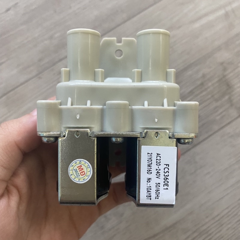 Van cấp nước đôi dành cho máy giặt Sanyo