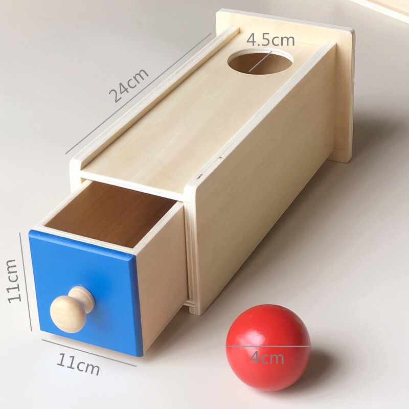 Giáo cụ Montessori cho bé 0-3 tuổi. Hộp thả bóng dài