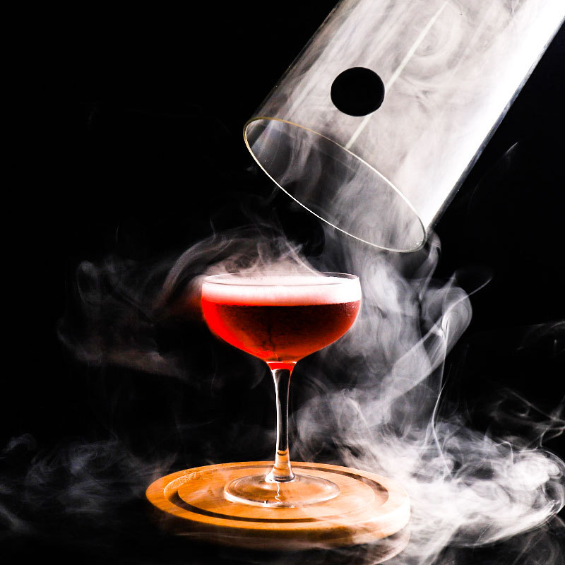 Lồng thủy tinh giữ khói ly cocktail
