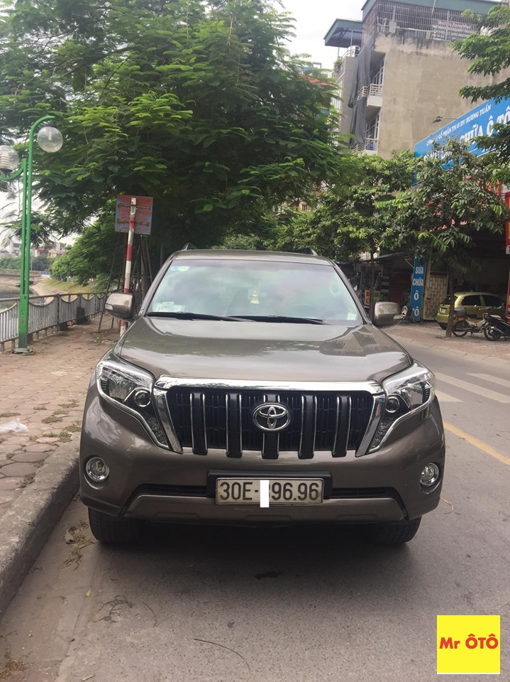 Rèm Che nắng xe  Land Cruiser Prado 2012-2023 loại 1 có hút nam châm, Vải dày dặn, chống nắng tuyệt đối