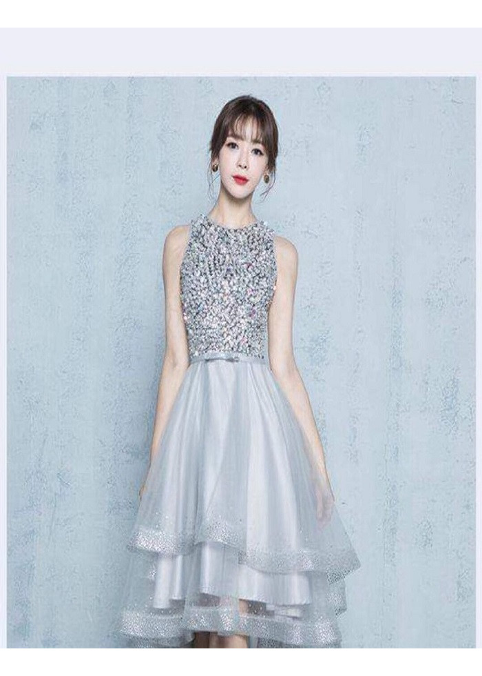 Đầm xòe đuôi tôm phối kim sa sang chảnh
