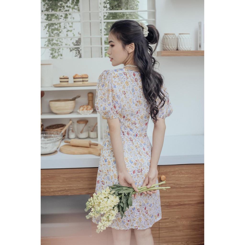 Đầm trắng hoa nút gỗ Zoe Dress Gem Clothing SP060290