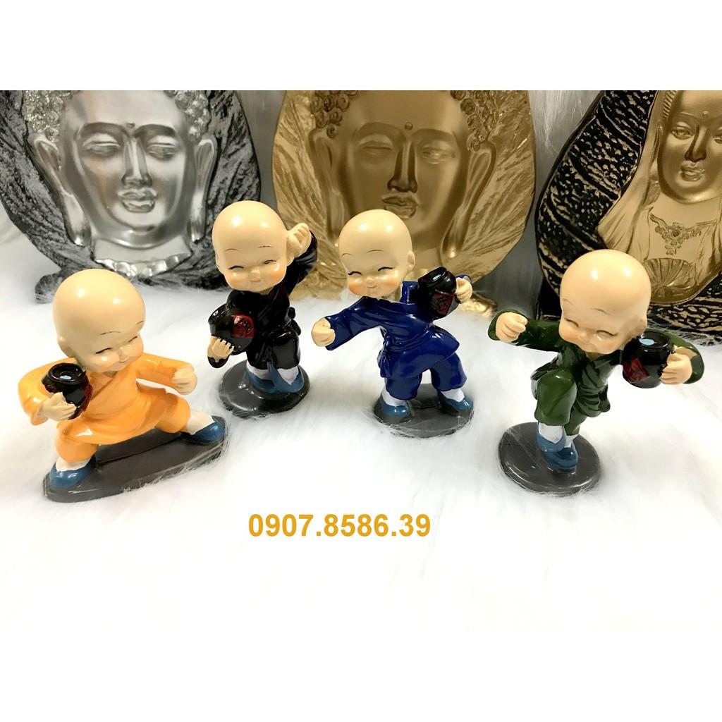 Tượng chú tiểu múa võ tuý quyền