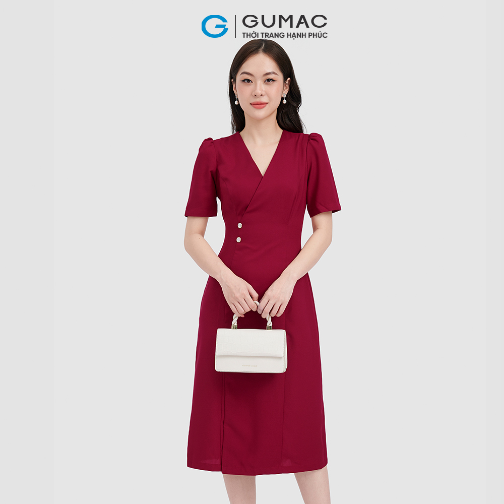 Đầm chéo GUMAC DC11055 phối nút thanh lịch