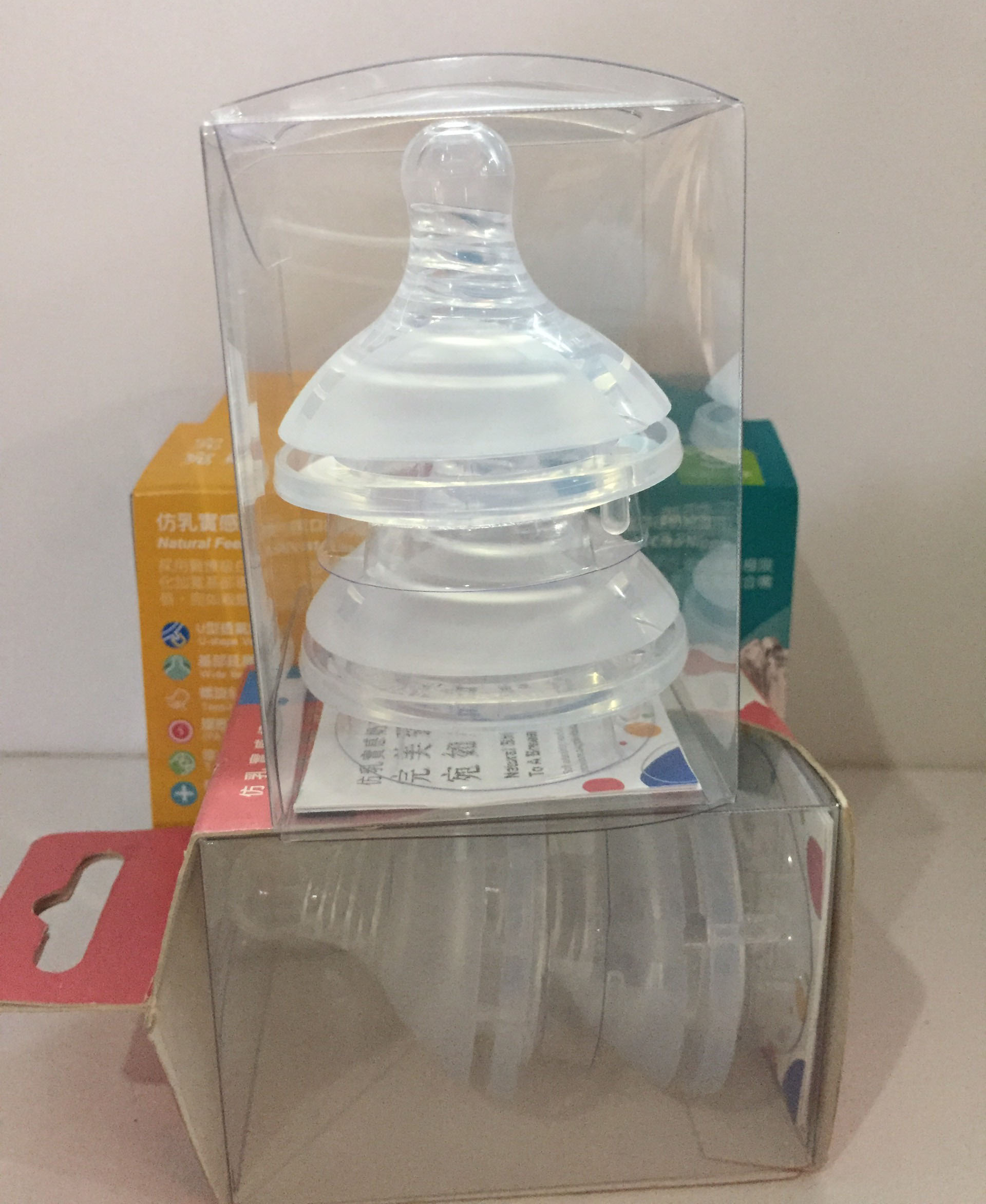 Ti thay bình sữa cổ rộng silicone mềm dòng chảy chử thập kuku