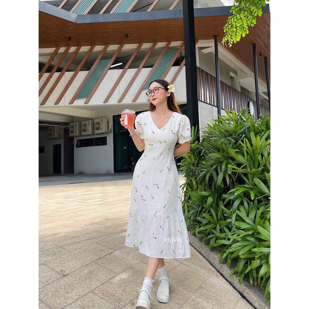 Đầm hoa nhí trắng nơ lưng, Váy hoa nhí cổ tim vải hoa mát mẻ Cao Cấp cổ V dáng xòe tay ngắn - MiNhi Đầm