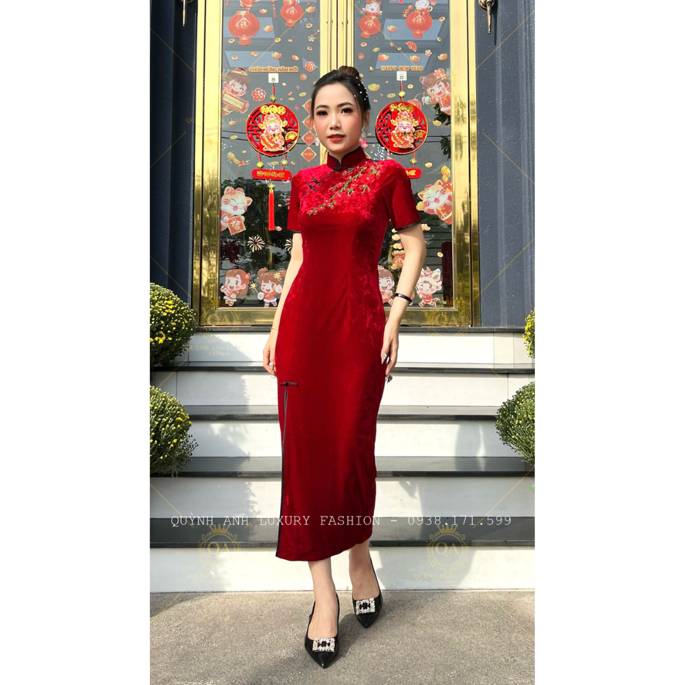 Đầm Sườn Xám Lụa Nhung Tuyết Đỏ Trung Hoa Sang Trọng Nenito Dress