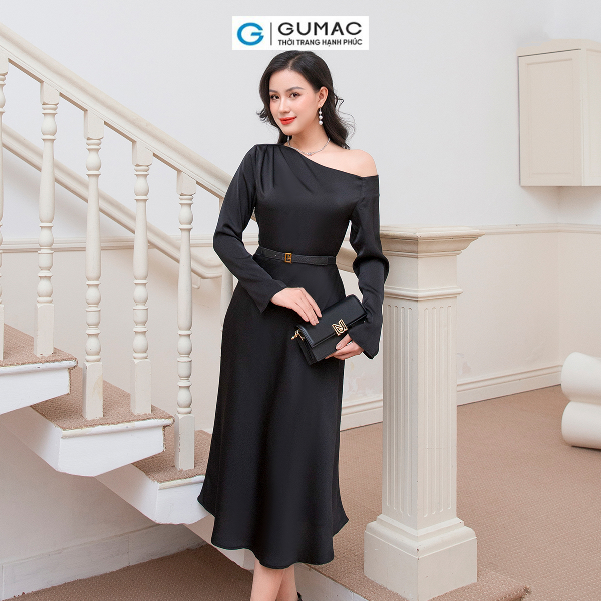 Đầm kiểu lệch vai thời trang GUMAC DD10053