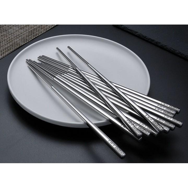 SET 5 đôi đũa inox 304 khắc logo và họa tiết hoa văn cao cấp