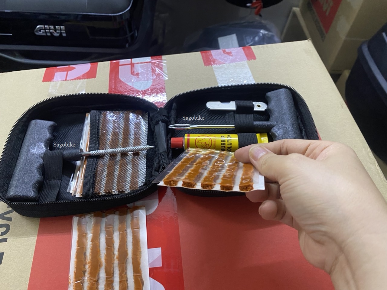 Bộ vá vỏ không ruột Stop & go, bộ vá xe Stop&go không ruột, không săm