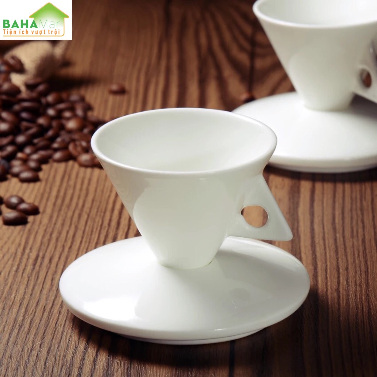TÁCH CÀ PHÊ HÌNH NÓN BẰNG SỨ XƯƠNG CAO CẤP "BAHAMAR" Thiết kế hình Nón nhìn như kim tự tháp rất tinh tế và đẹp mắt - như một tác phẩm nghệ thuật