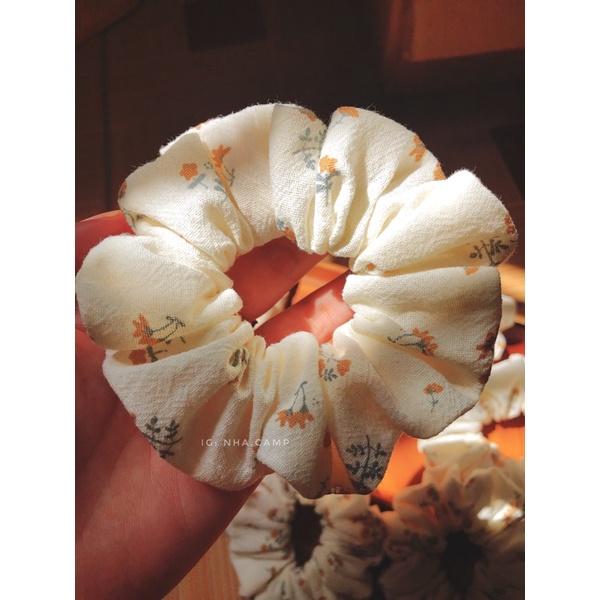 Scrunchies cột tóc nhiều mẫu vintage, xinh xắn