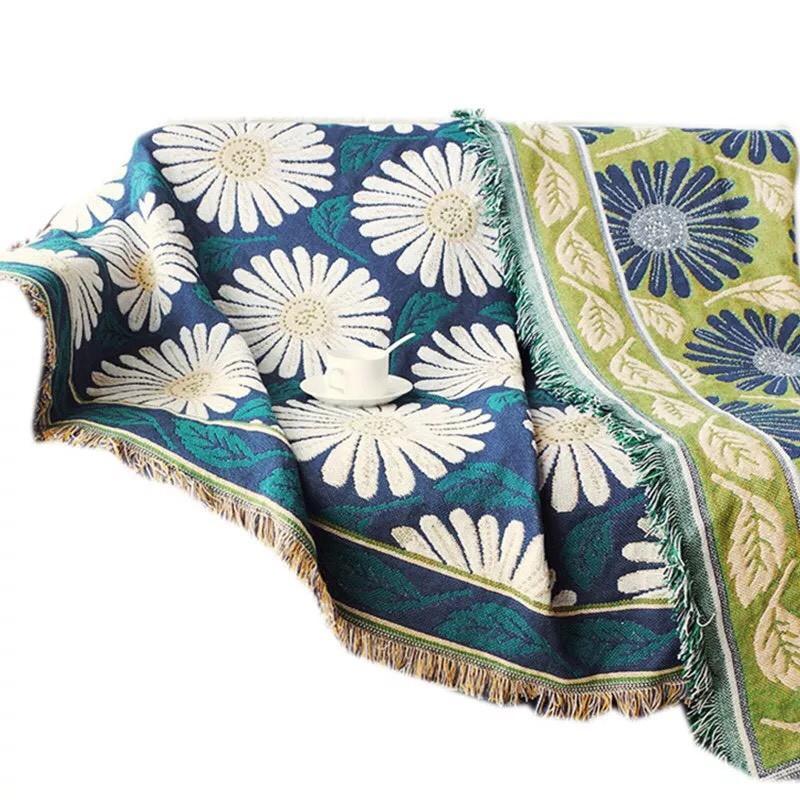 Thảm trải sàn họa tiết thổ cẩm decor phòng, homestay phong cách vintage siêu đẹp mắt