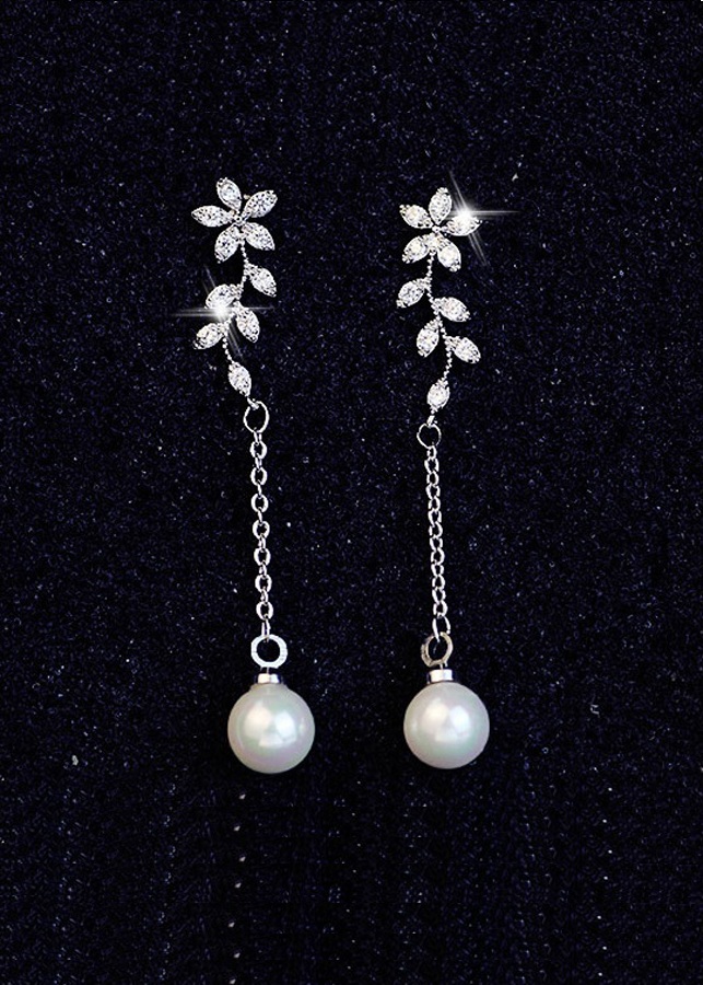 Bông tai hoa lá dáng dài