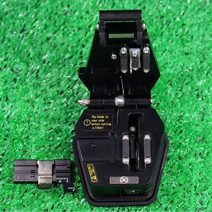 Dao cắt sợi quang SKL-6C, Tặng kèm Tool nhấn mạng Krone cao cấp