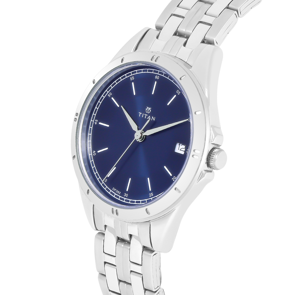 Đồng hồ đeo tay nữ hiệu Titan  2556SM02