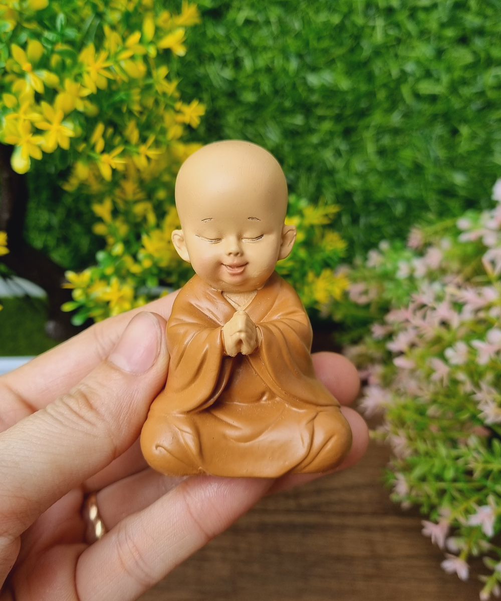 Bộ 03 chú tiểu áo nâu - mẫu ngồi an nhiên size mini 7cm