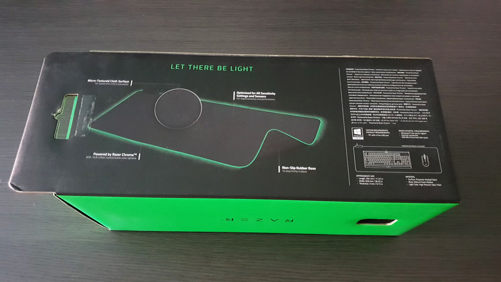 Tấm lót chuột Razer Goliathus Chroma Extended-Soft Mat-Chroma_Mới, hàng chính hãng