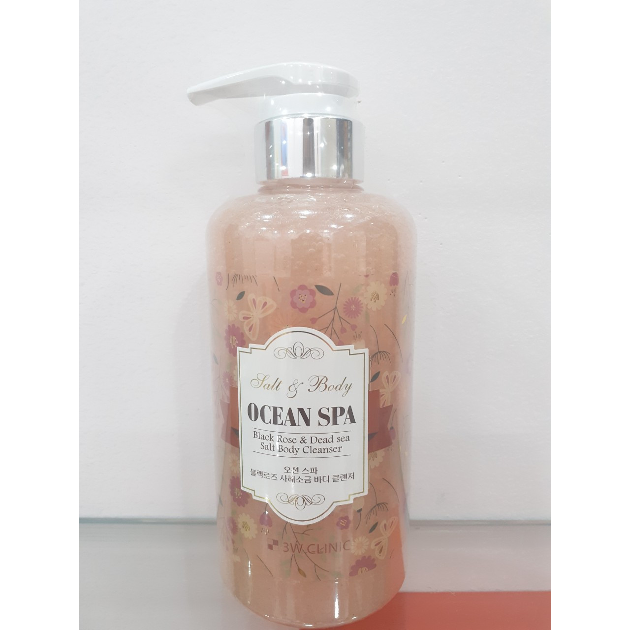 Sữa tắm Muối biển tẩy tế bào chết Ocean Spa 3w Clinic Hàn Quốc 500ml