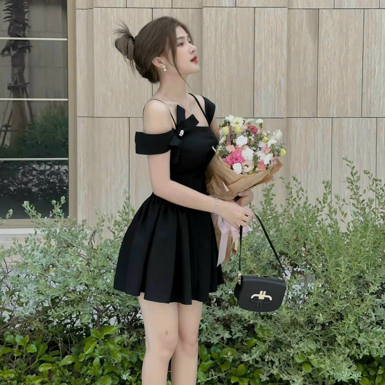 ĐẦM 2 DÂY LỆCH VAI NƠ XINH XẮN