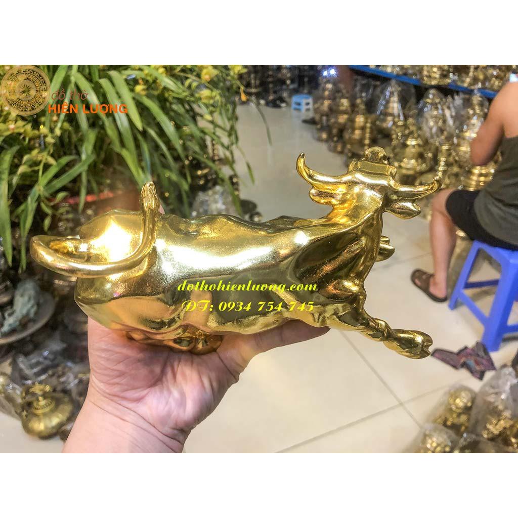 Tượng Trâu Húc Bằng Đồng Mạ Vàng Dài 20cm - Linh vật phong thủy dồi dào năng lượng