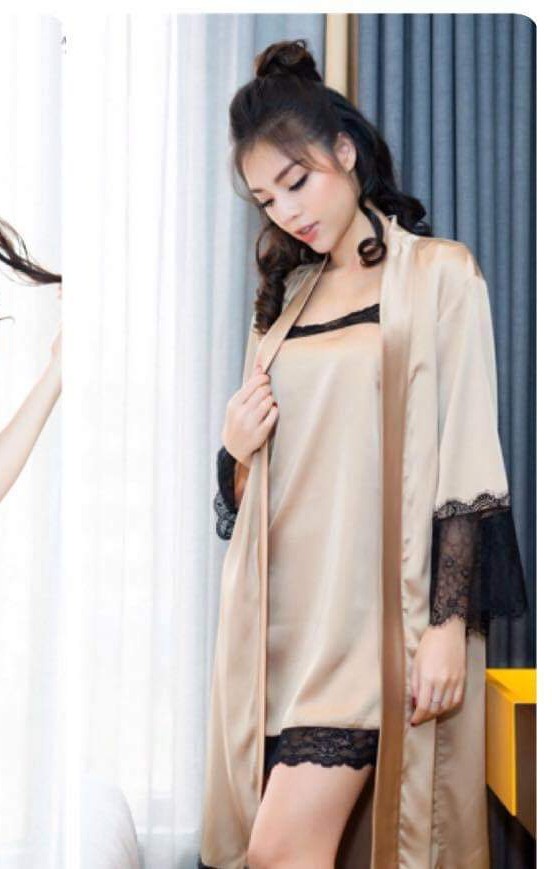 Hantu Sleepwear -Set váy ngủ lụa kèm áo choàng phối ren cao cấp-Màu Nude phối ren đen