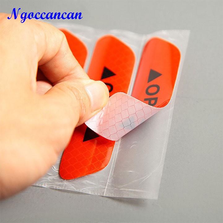 Bộ 4 Tem Dán Phản Quang Mở Cửa Ô Tô Xe Hơi