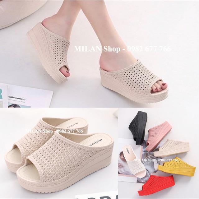 Dép cao gót đế xuồng hot hòn họt