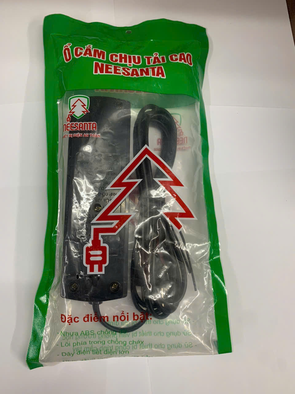 Ổ điện NEESANTA 3 ổ cắm có dây không công tắc màu đen hàng chính hãng