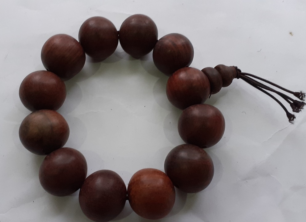 Vòng tay gỗ trắc -Vòng tay Phong thủy 30mm