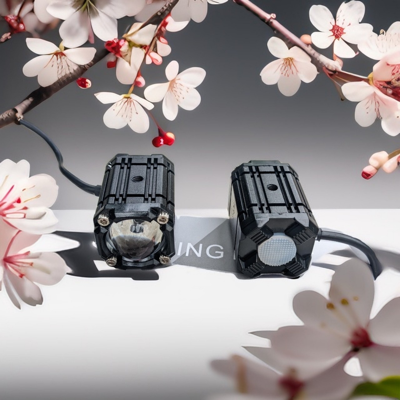 Đèn Trợ Sáng Xe Máy Ô Tô Bản Đặc Biệt - Bi Cầu 2 Màu, 4 Chế Độ Cốt Pha Đỉnh Cao