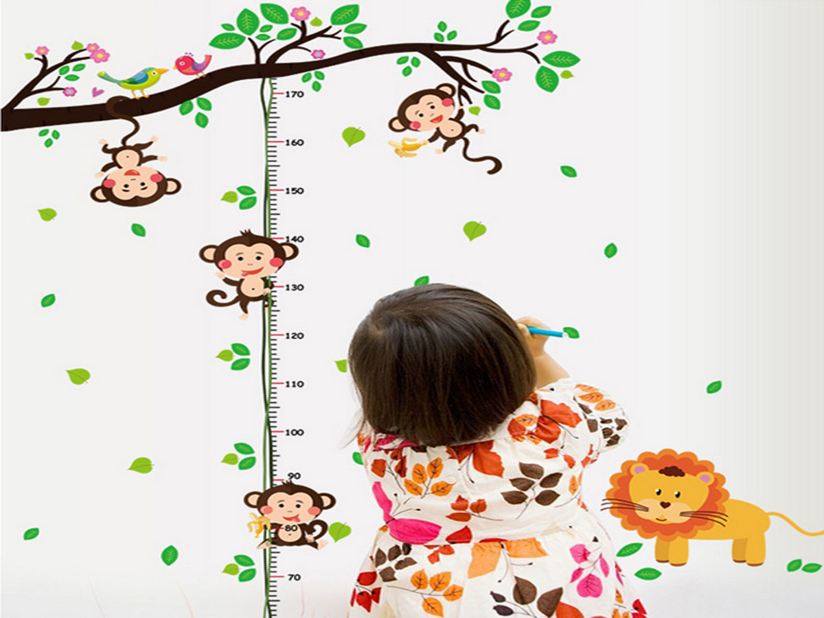Decal dán tường thước đo chiều cao hươu cao cổ và khỉ ngộ nghĩnh sk9128