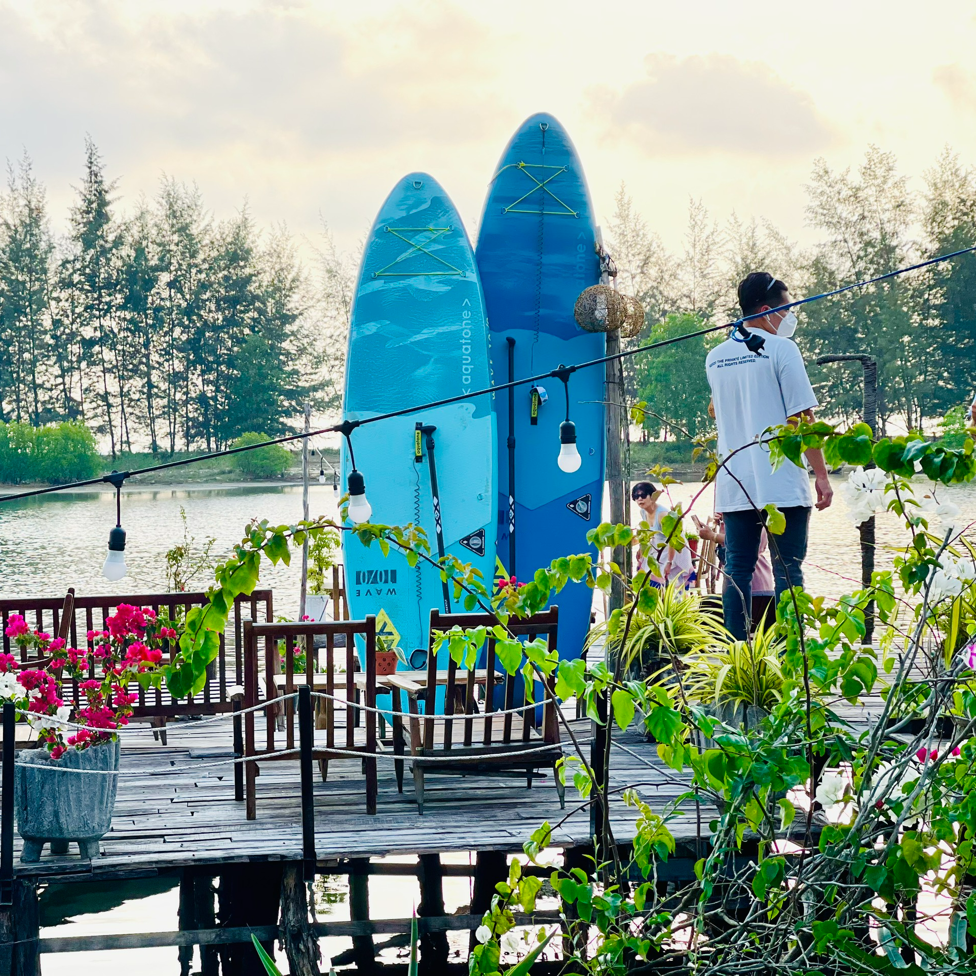 Phú Quốc. Chèo Sup Và Ngắm Hoàng Hôn Tại Ecolodge . Khởi Hành Hàng Ngày.