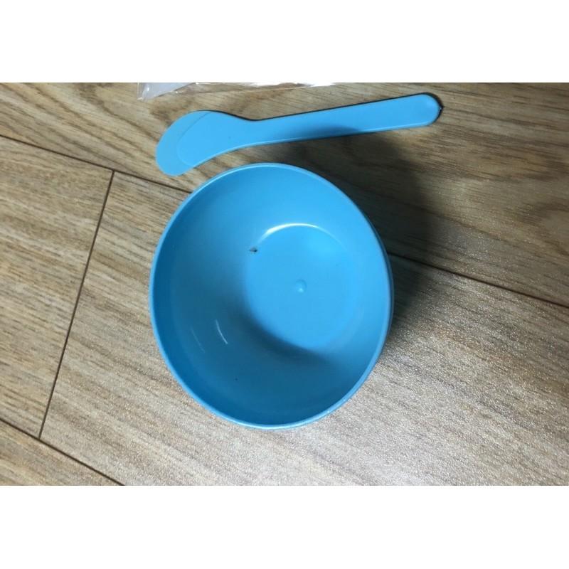 Bộ dụng cụ trộn mặt nạ