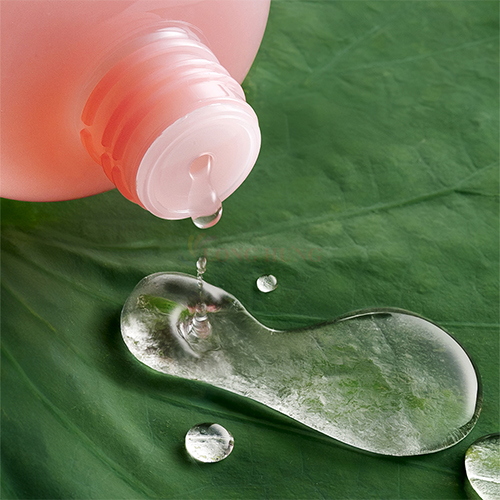 Nước tẩy trang sen Hậu Giang Cocoon Lotus Soothing Micellar Water (500ml) - Hàng chính hãng