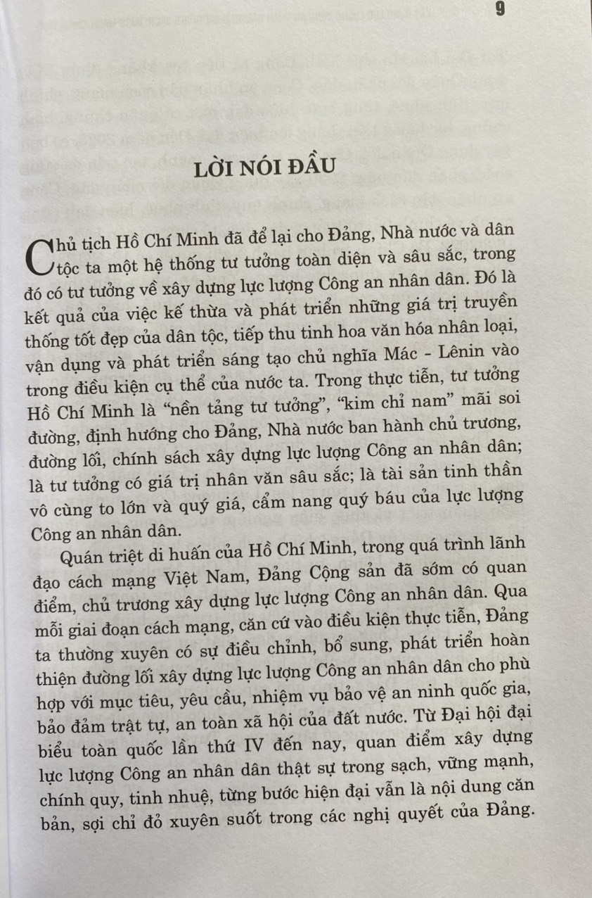 Xây dựng lực lượng Công an nhân dân thật sự trong sạch, vững mạnh,chính quy, tinh nhuệ, hiện đại, đáp ứng yêu cầu, nhiệm vụ trong tình hình mới theo tư tưởng Hồ Chí Minh (Sách chuyên khảo)