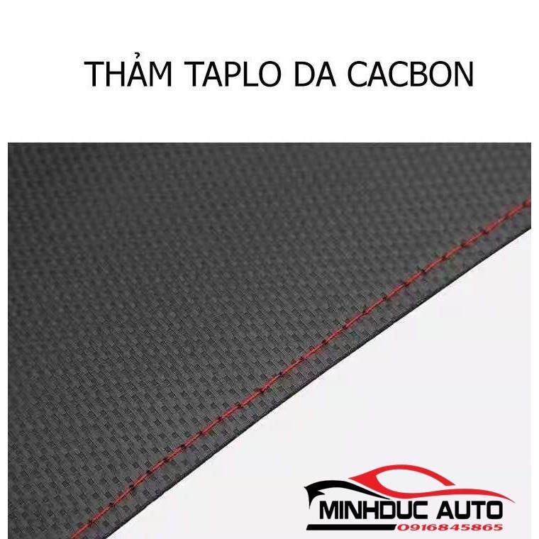 Thảm taplo da vân cacbon cao cấp theo xe Vinfast Fadil .
