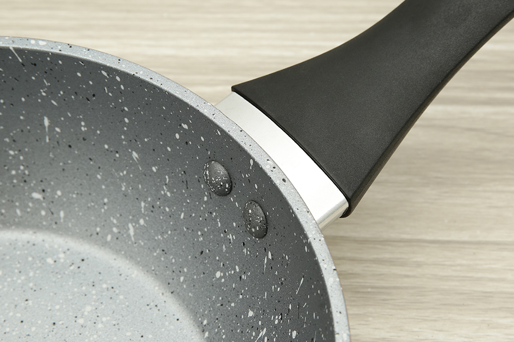 Chảo vân đá chống dính đáy từ 20 cm Greencook GCP221-20IH - Hàng Chính Hãng