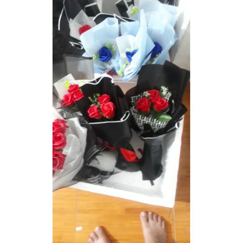 10 bó hoa hồng sáp 3 bông