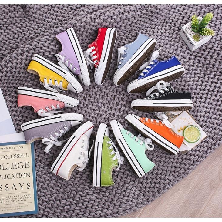 Giày thể thao Conv vàng cho bé G14T773