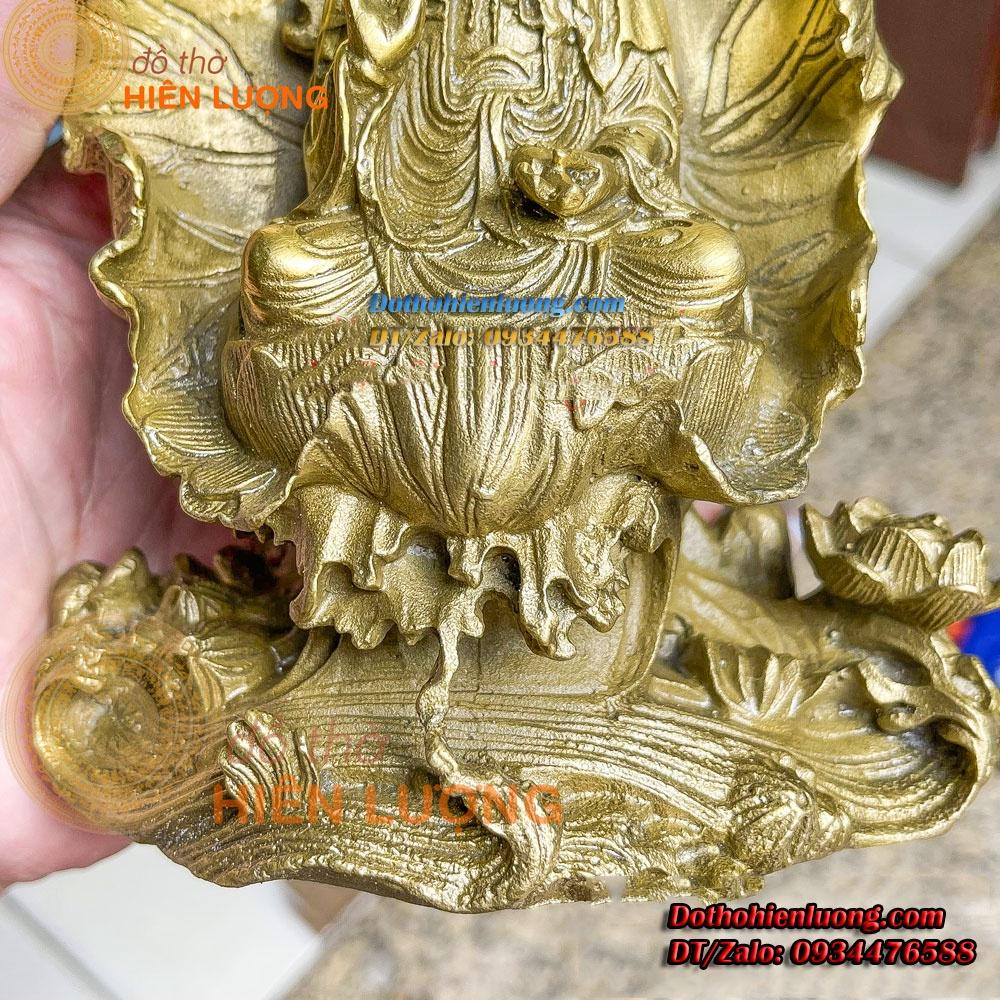 Tượng Phật Bà Quan Âm Ngồi Lá Sen Bằng Đồng Nguyên Chất Phong Thủy Kích Thước 13x7x18cm, Nặng 0,7kg Đẹp